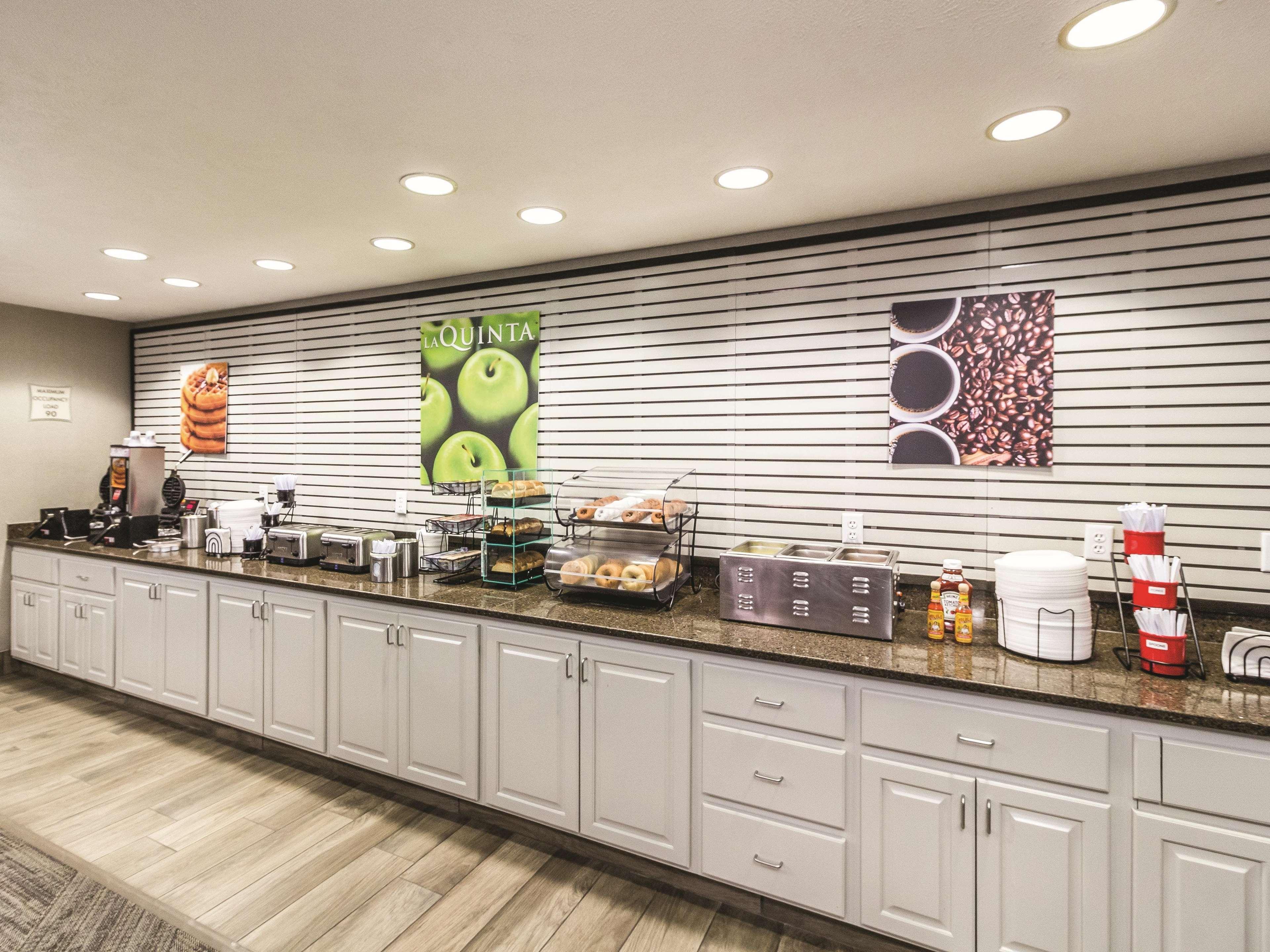 La Quinta By Wyndham Fargo-Medical Center Hotel Luaran gambar